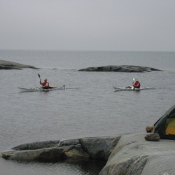 Kräftpaddling till Håkansskär med JKork 2004